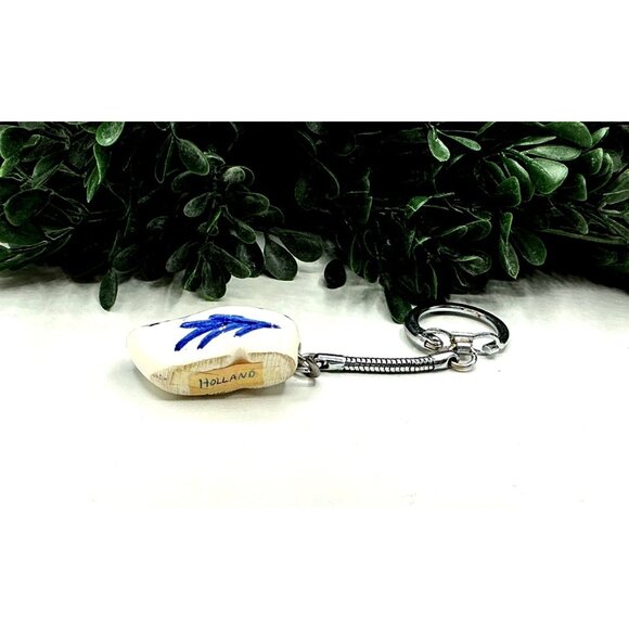Delft Blue Ceramic Ceramic Shoe Keychain From Holland - Picture 5 of 5